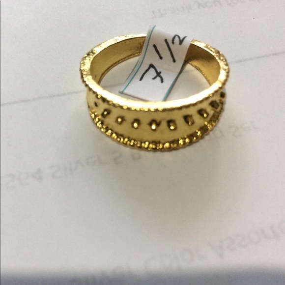 Rings - Picture 14 of 16